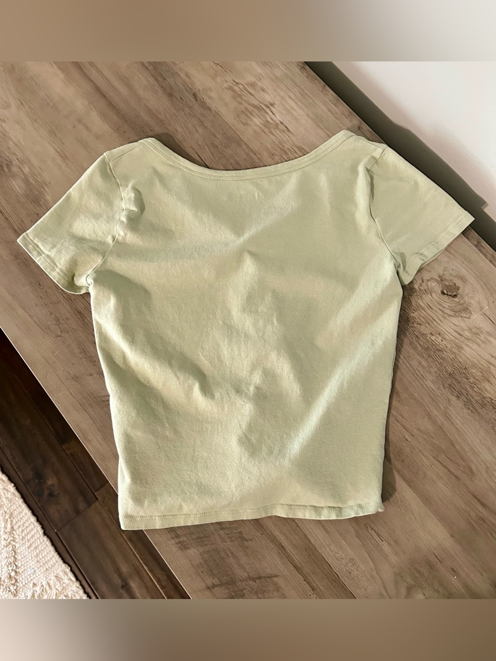 Hollister Sage Green Baby Tee Size S | Button Front Crop Top Stretch Cotton - Picture 5 of 5